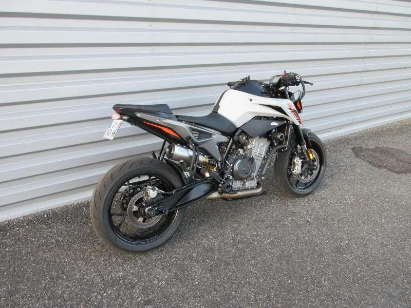 790 DUKE L