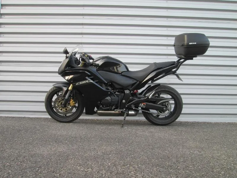 CBR 600 F