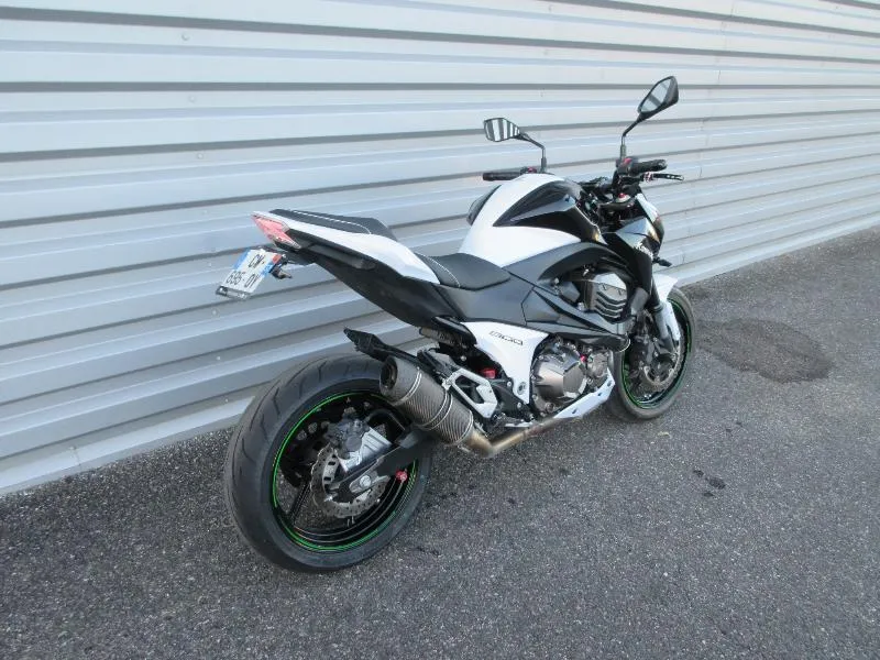 Z 800