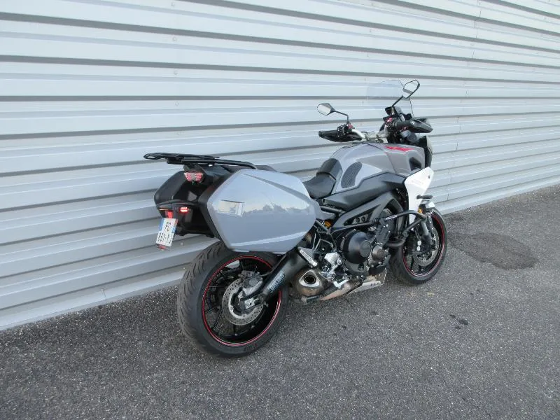 TRACER 900 GT