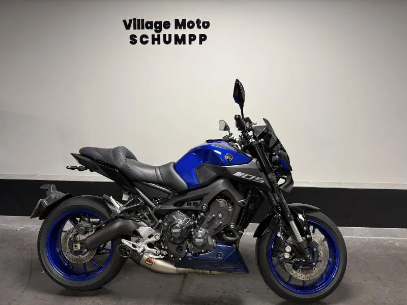 MT09
