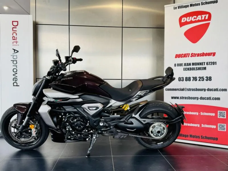 DIAVEL V4