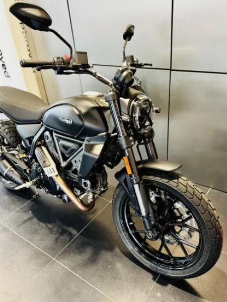 Scrambler 800