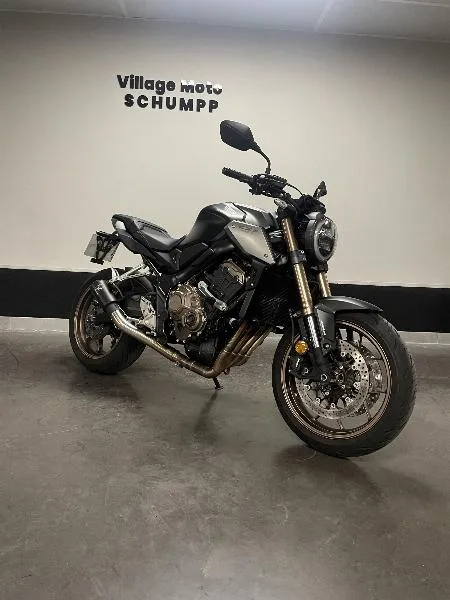 CB 650 RA