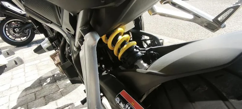 CB 650 R