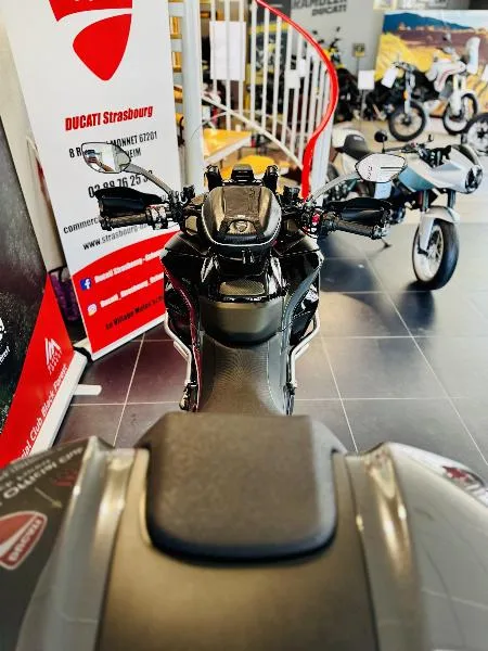 MULTISTRADA V2S