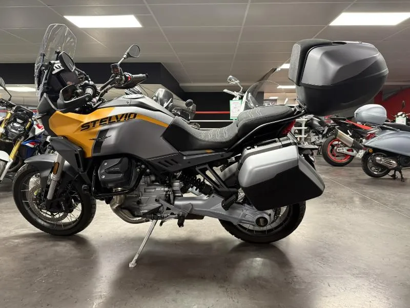 STELVIO 1100