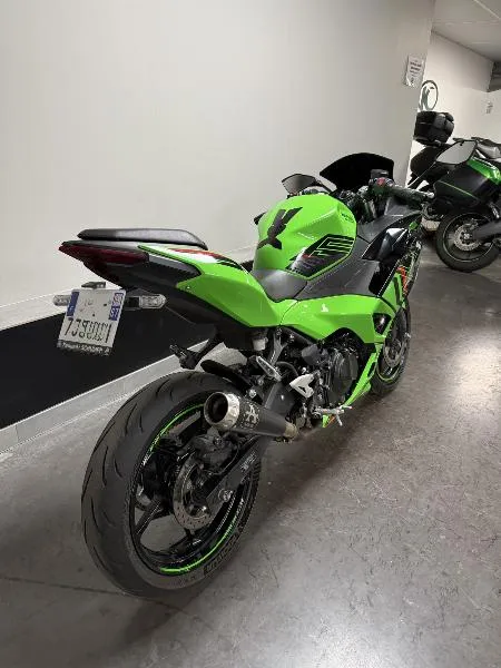 Ninja 500 SE