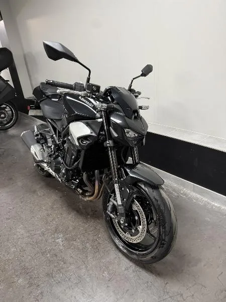 Z 900