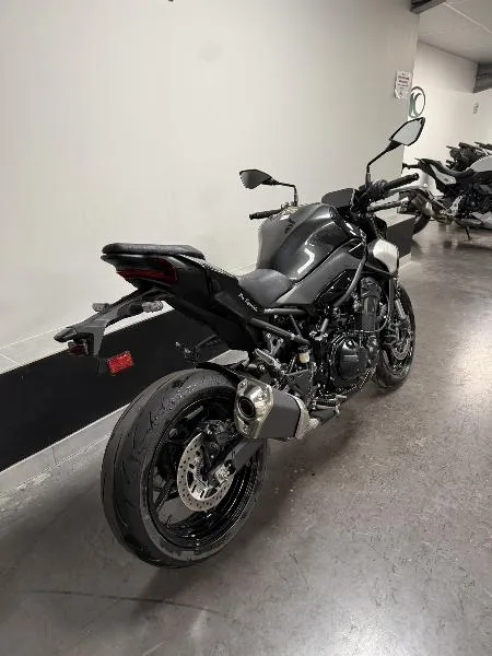 Z 900