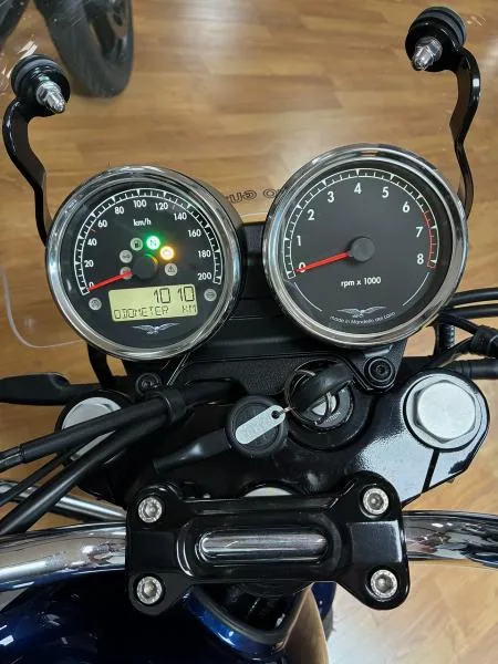 V7 SPECIAL