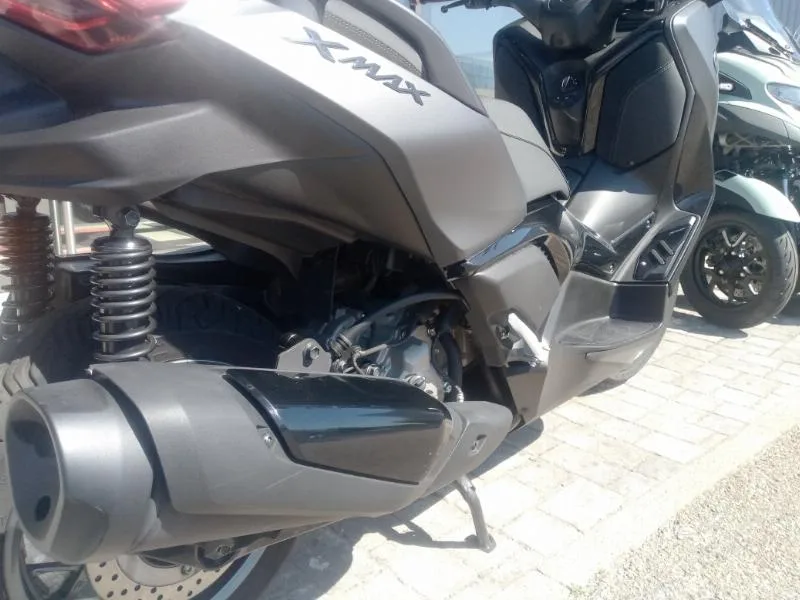 XMAX 300 Tech Max