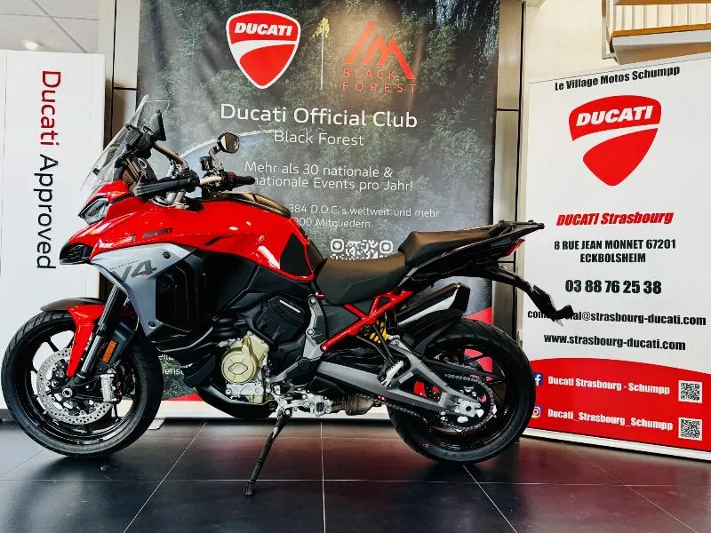 MULTISTRADA V4