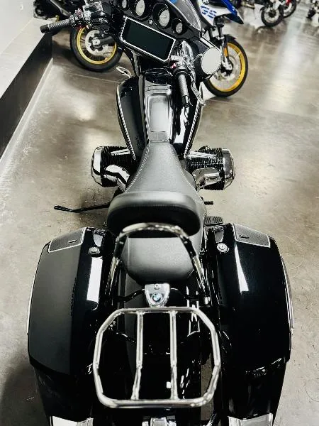 R 18 B
