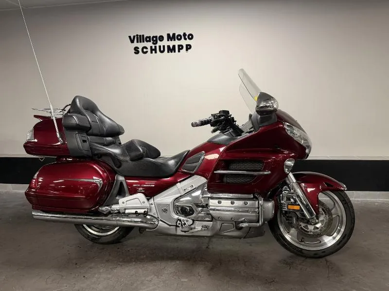 GL 1800 GOLDWING AIR BAG GPS