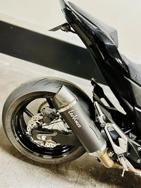 Z 800 E VERSION