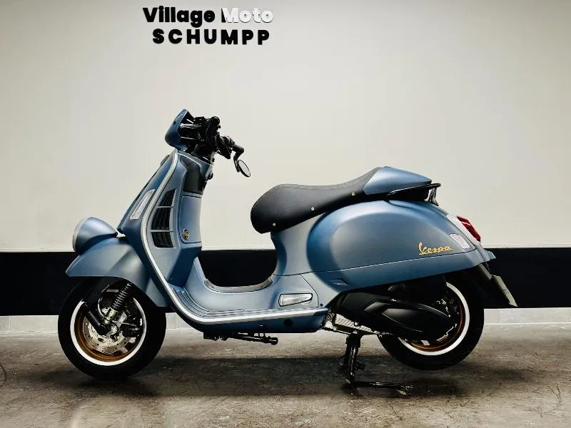 VESPA GTV 310 OFFICINA 8 SERIE SPECIALE TRES FAIBLE KILOMETRAGE