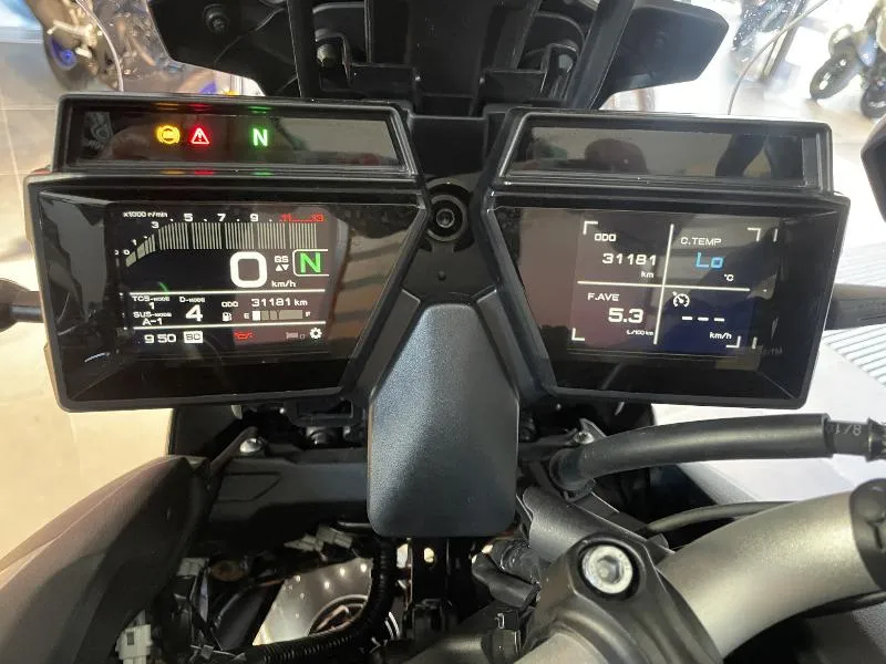 TRACER 9 GT