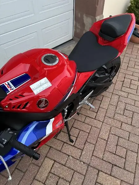 CBR 1000 RR FIREBLADE  HRC