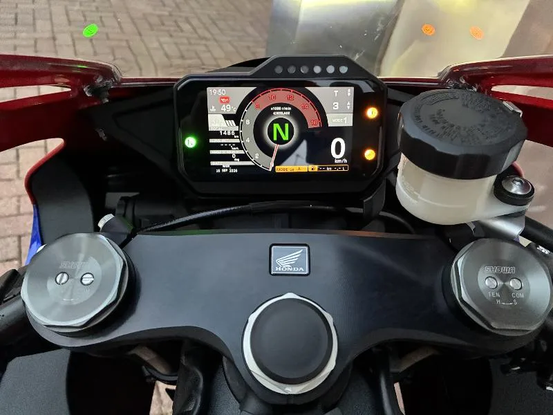 CBR 1000 RR FIREBLADE  HRC