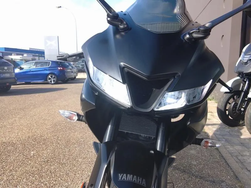 YZF 125 R ABS