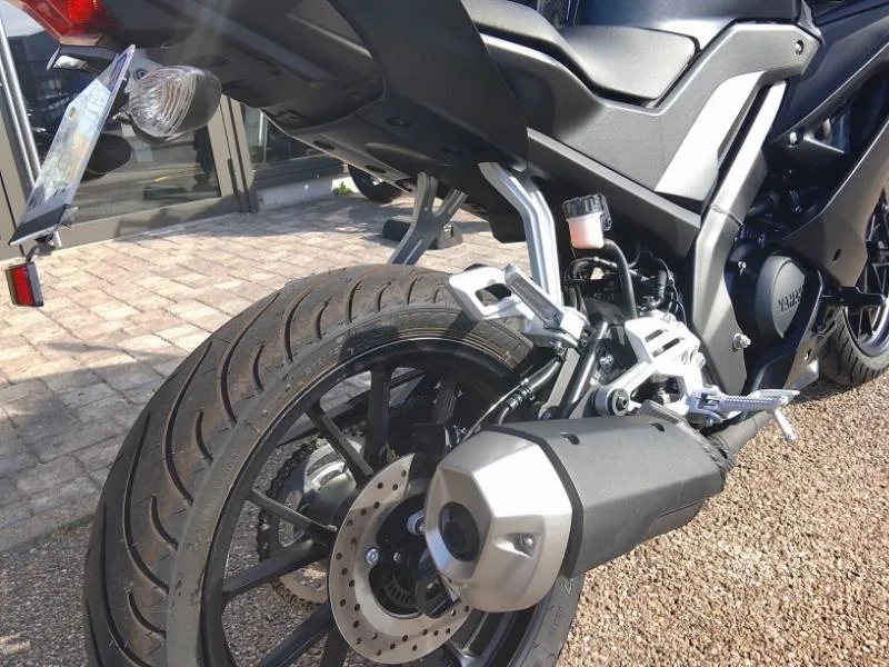 YZF 125 R ABS