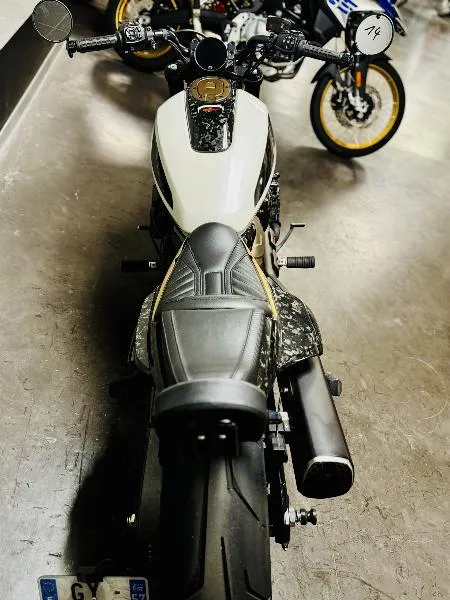 SPORTSTER S