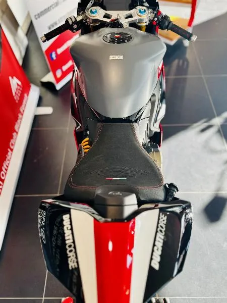 PANIGALE V2 SUPERQUADRO FINAL EDITION