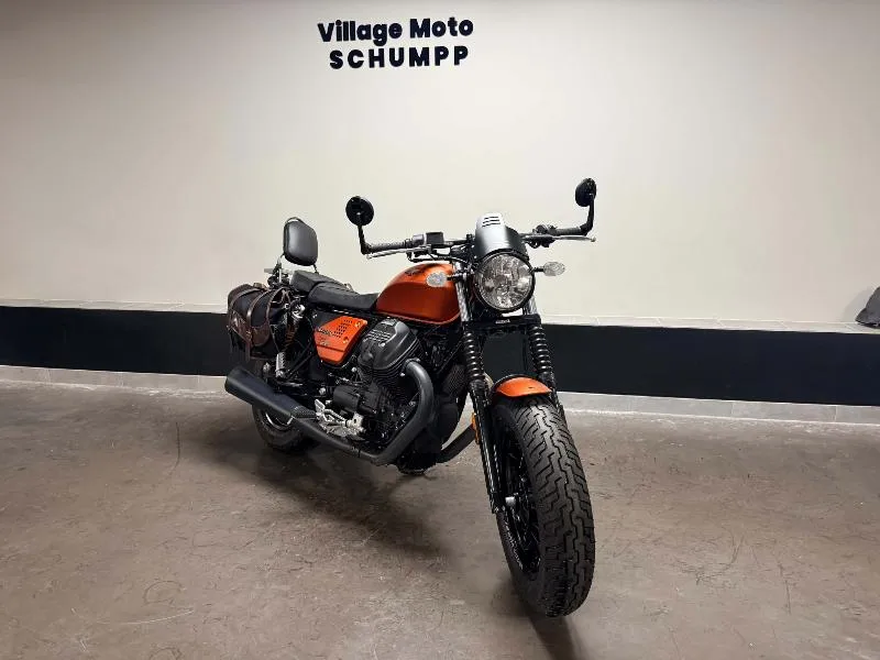 V9 BOBBER