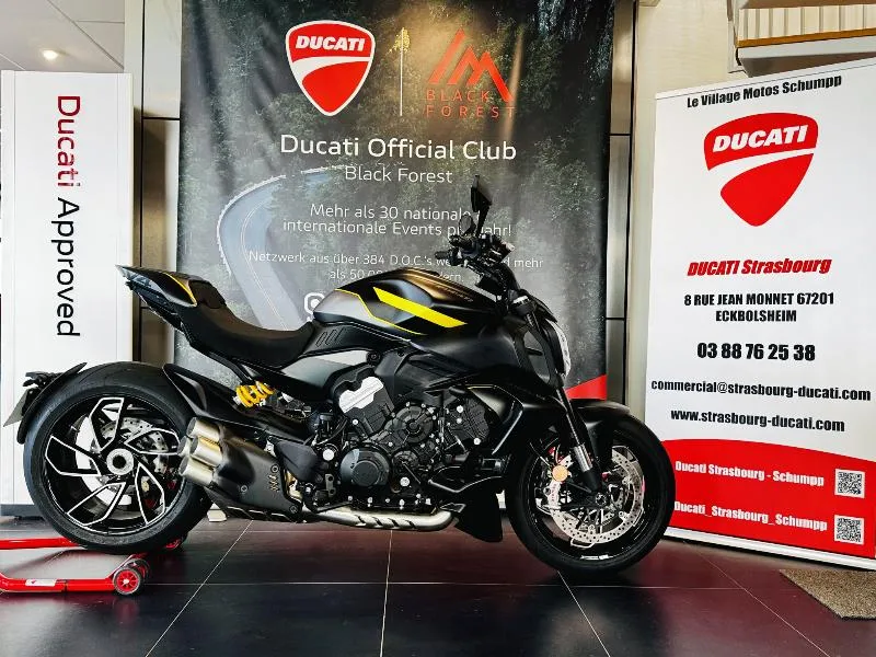 DIAVEL V4
