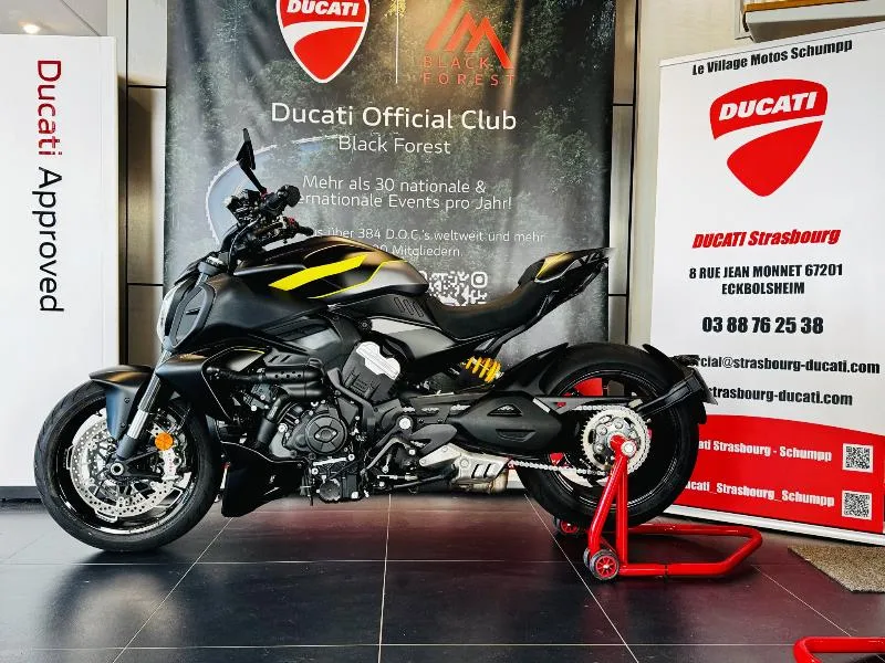 DIAVEL V4