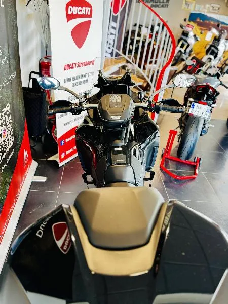 MULTISTRADA V4 S