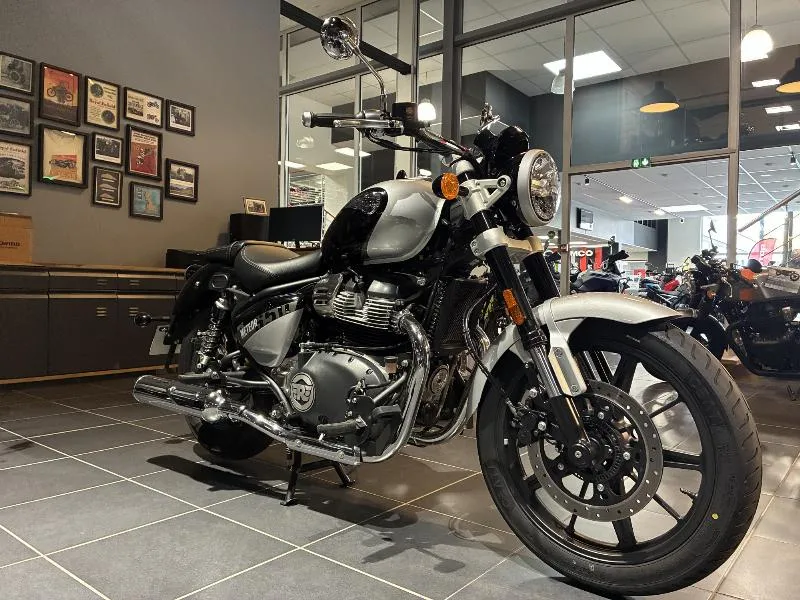 SUPER METEOR 650