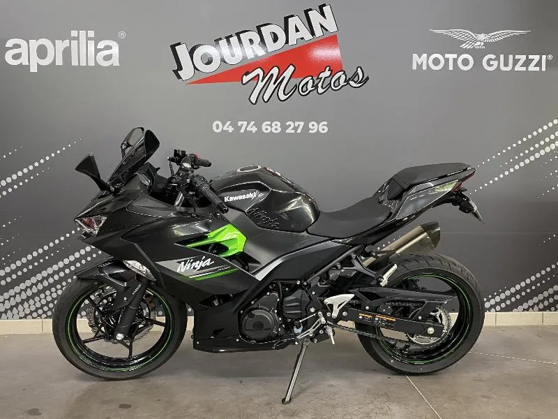 NINJA 400
