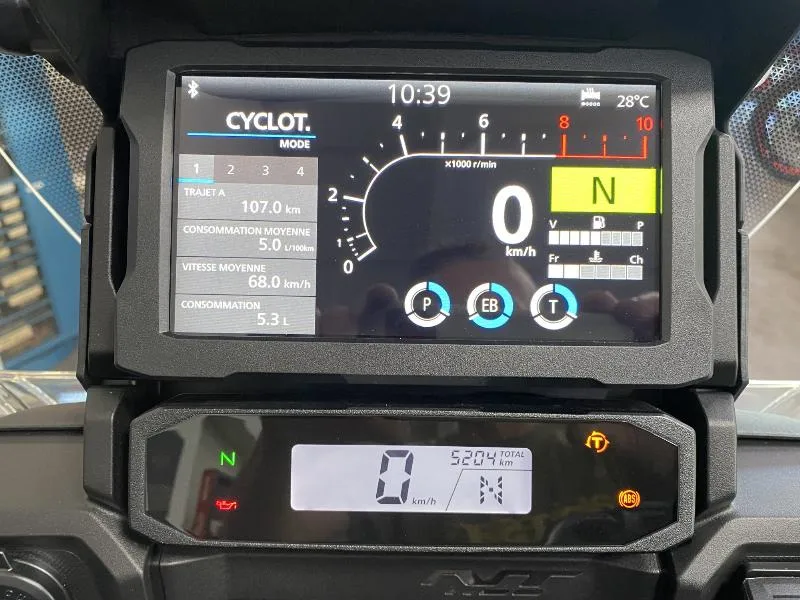 NT 1100 DCT