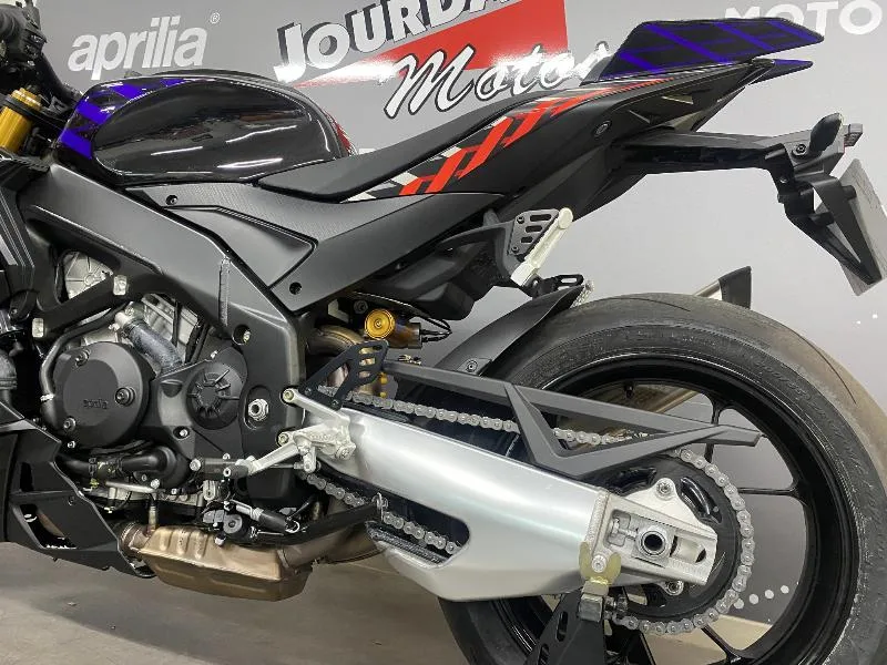 TUONO 1100 V4 FACTORY