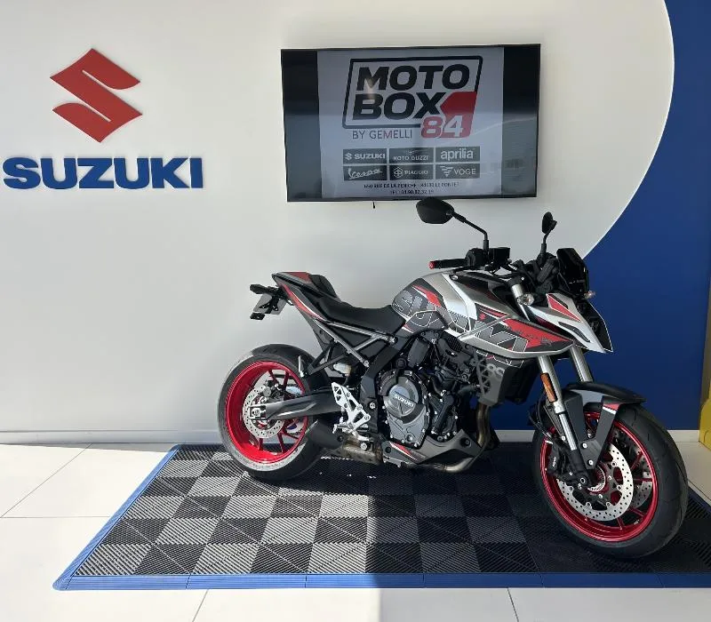 GSX8S