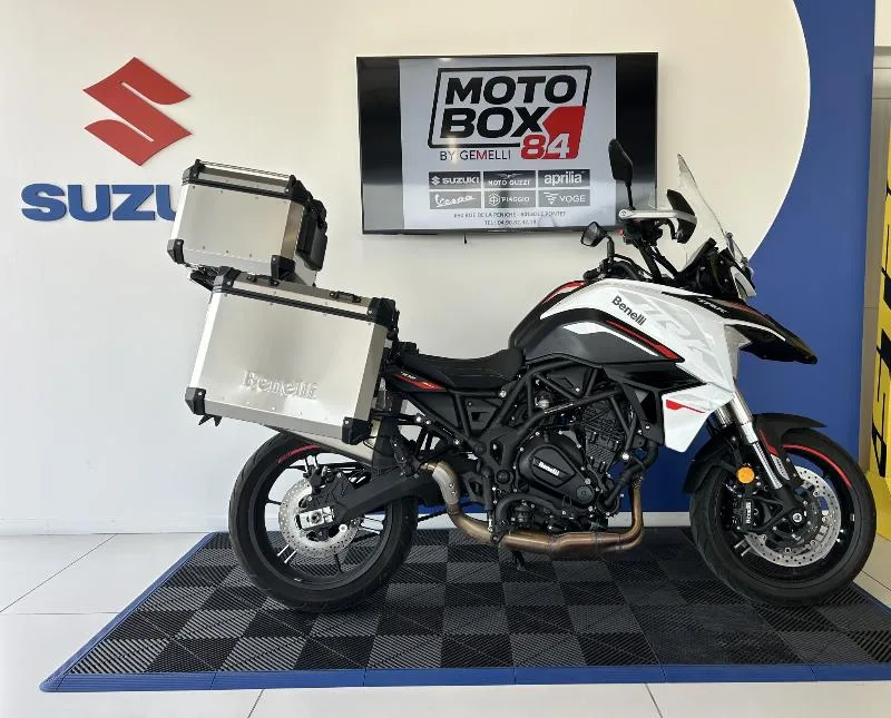 TRK 702