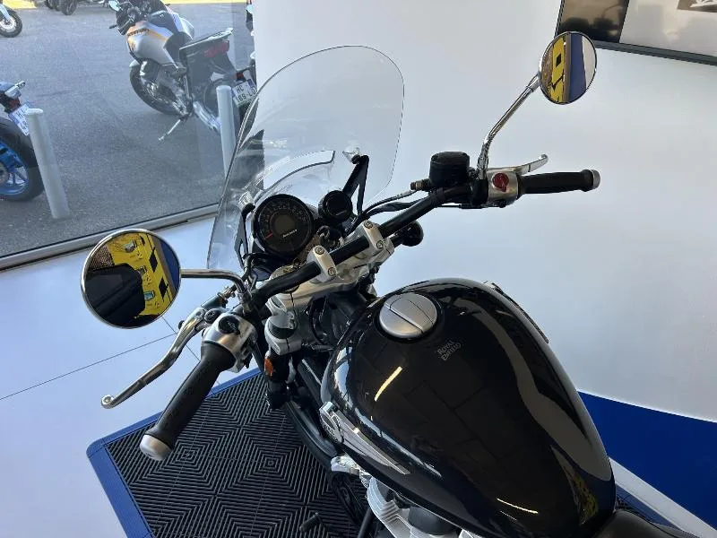 SUPER METEOR 650