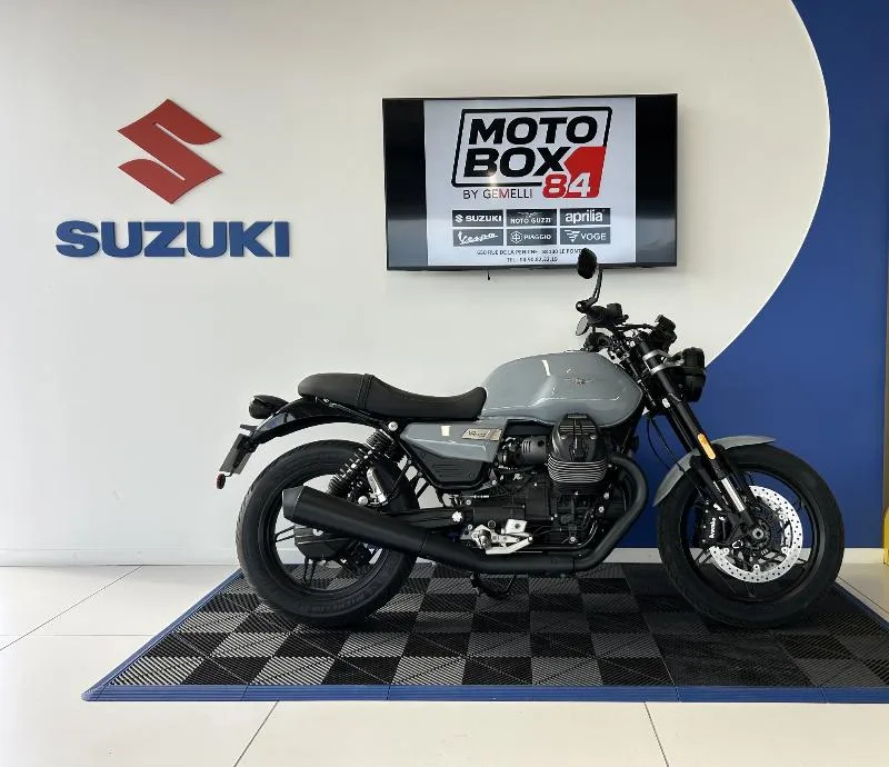 V7 SPORT 850