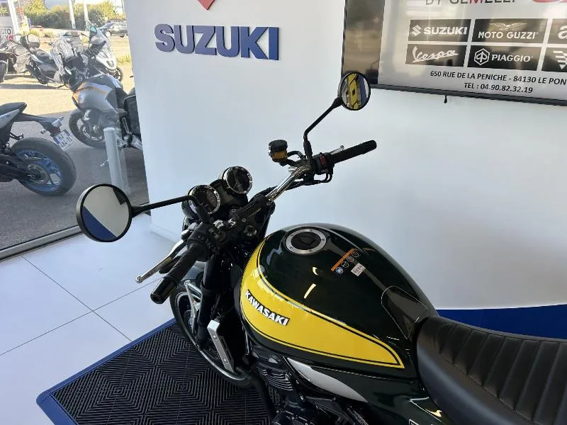 Z 900