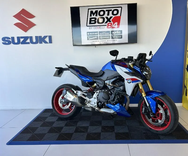 F 900 XR