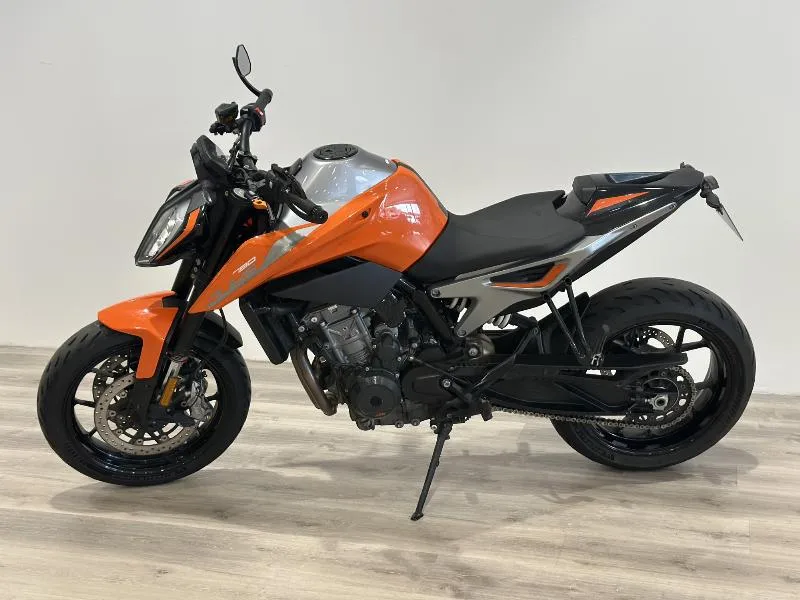 790 DUKE ABS