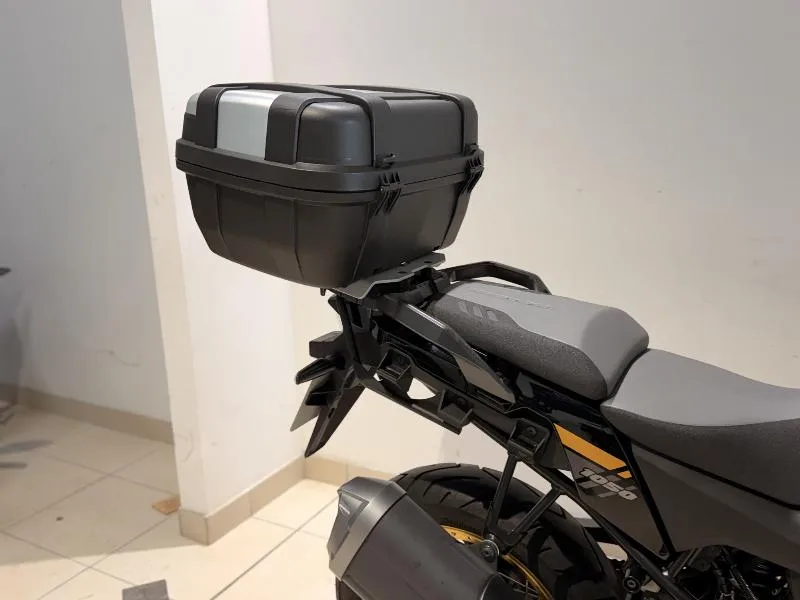 DL VSTROM 1050XT