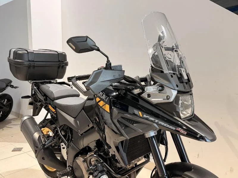 DL VSTROM 1050XT