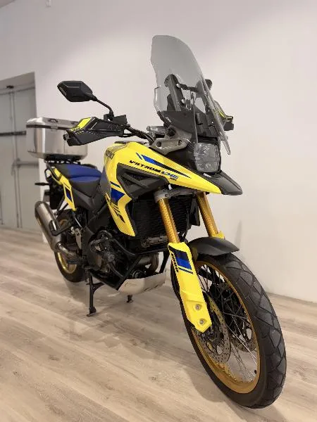 DL VSTROM 1050DE