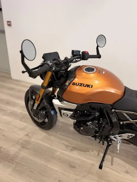 GSX8T