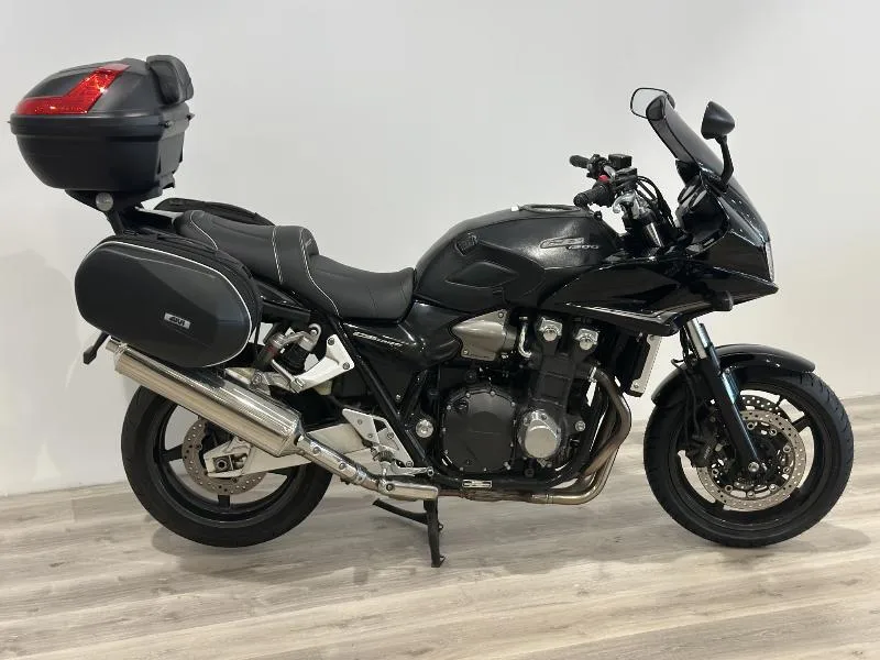 CB 1300 S