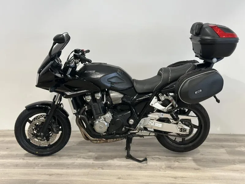 CB 1300 S