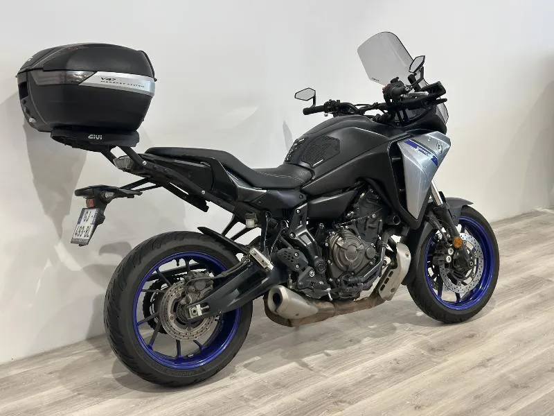 TRACER 700